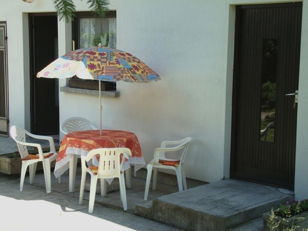 Apartamento Gyöngyvirág Vendégház Balatonboglár Habitación foto