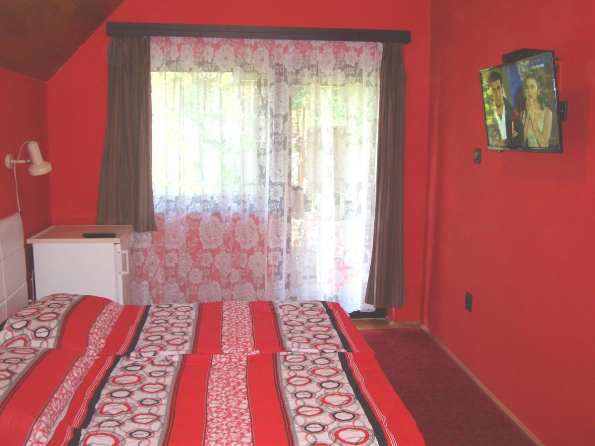 Apartamento Gyöngyvirág Vendégház Balatonboglár Exterior foto