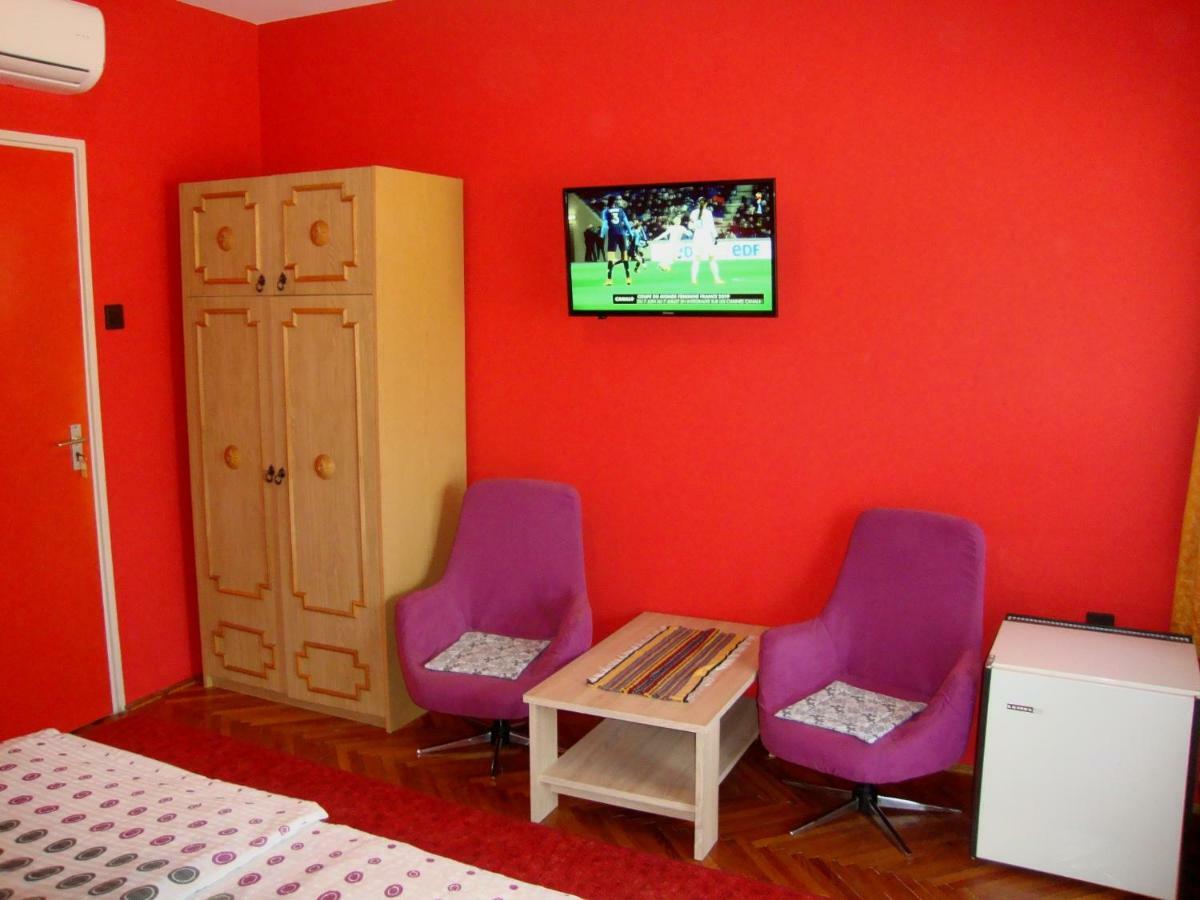 Apartamento Gyöngyvirág Vendégház Balatonboglár Exterior foto