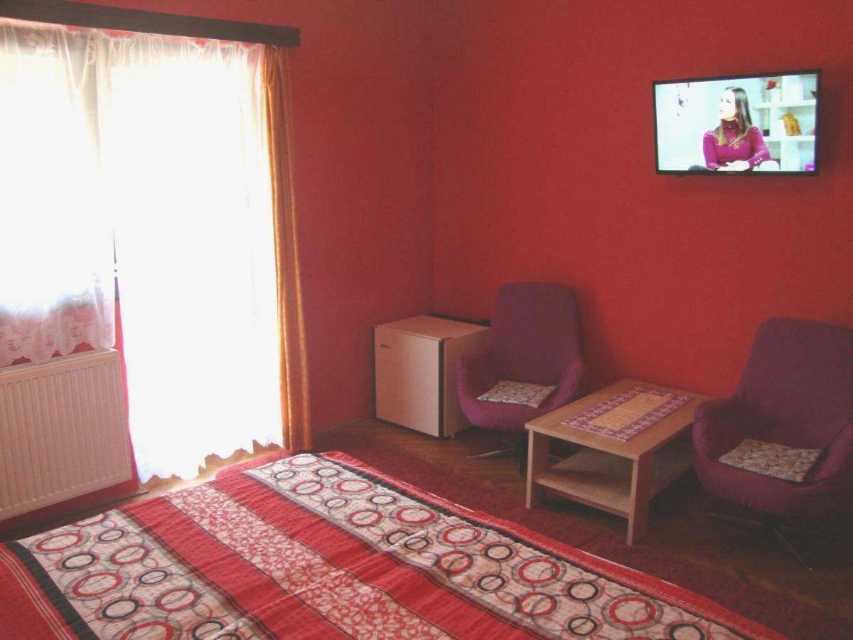 Apartamento Gyöngyvirág Vendégház Balatonboglár Exterior foto