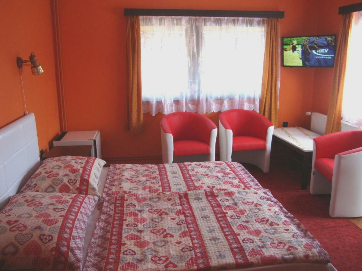 Apartamento Gyöngyvirág Vendégház Balatonboglár Exterior foto
